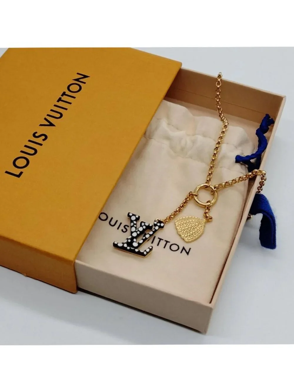 Louis Vuitton enhance your